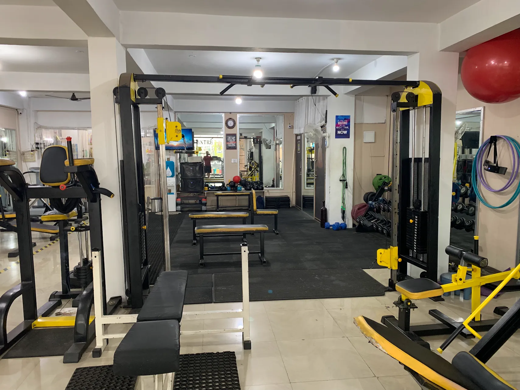 Workout session at Qute Fitness Center Bengaluru